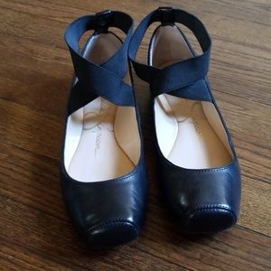 Jessica Simpson Black Leather Ballet Flat - size 7
